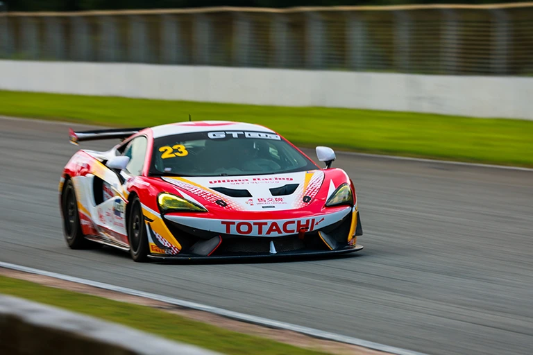 Macau: GT4-Punkte bei wechselndem Wetter — Foto 3