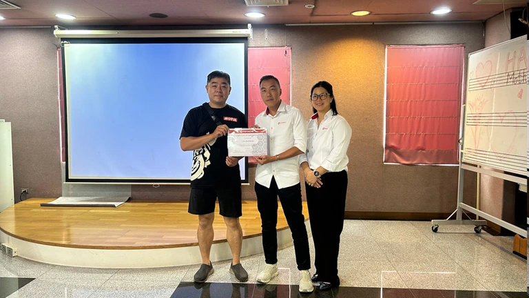 Two new distributors in Taiwan — Photograph 2