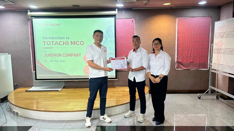 Two new distributors in Taiwan — Photograph 3