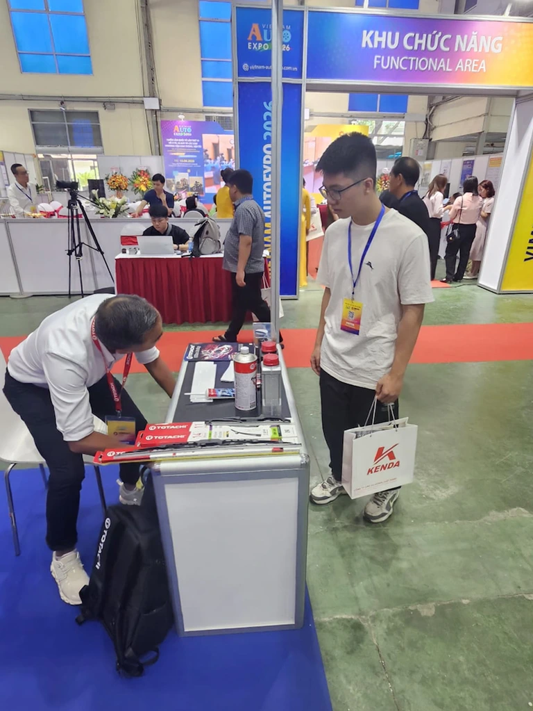 Vietnam AutoExpo: Branchentreffen — Foto 3